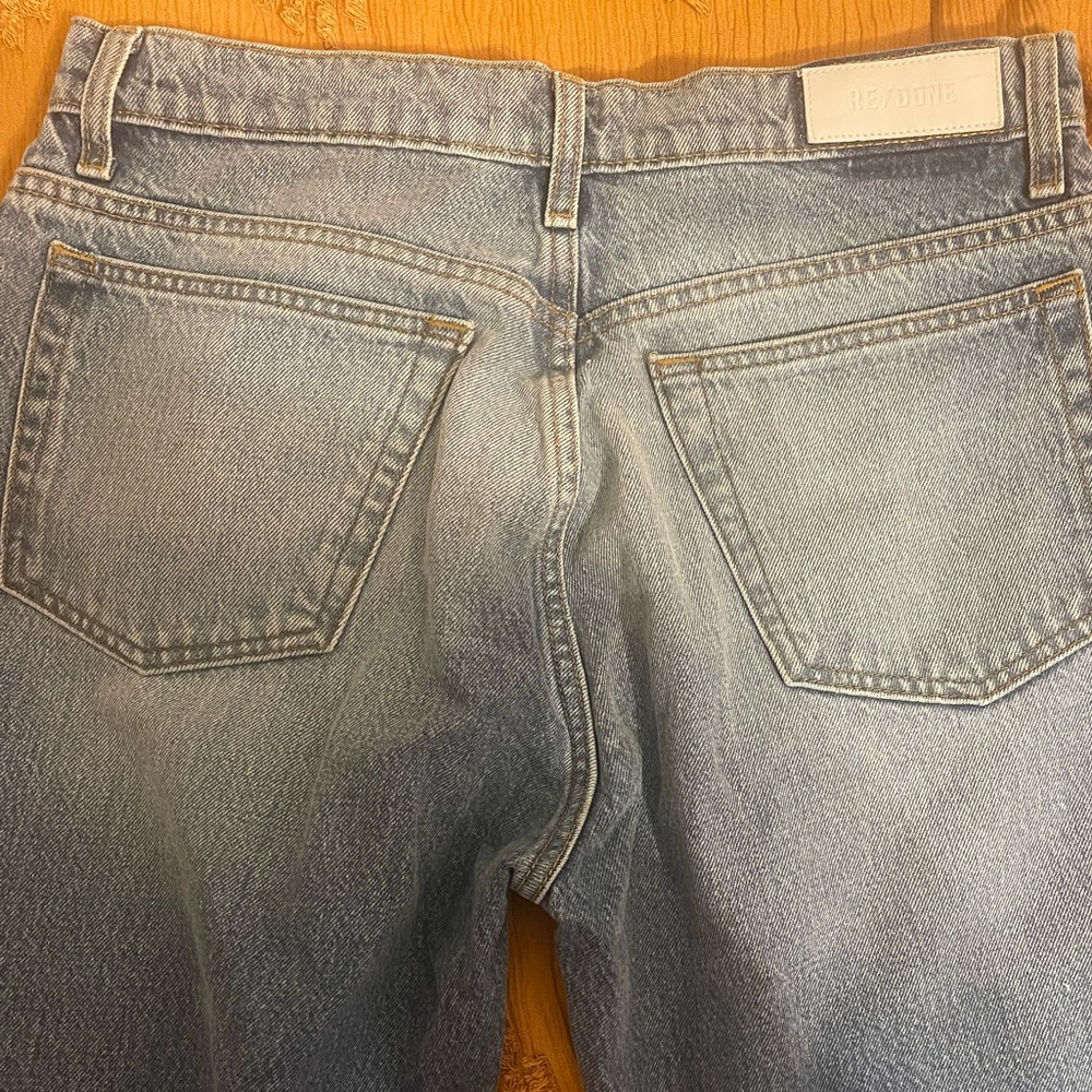 RE/DONE  70s Straight DARING INDIGO W/Rips - Picture 5 of 11